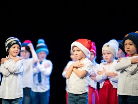 Vánoční koncerty - Magic Hill - Škola, kde rosteme spolu.