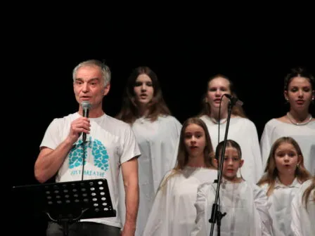 Vánoční koncerty - Magic Hill - Škola, kde rosteme spolu.