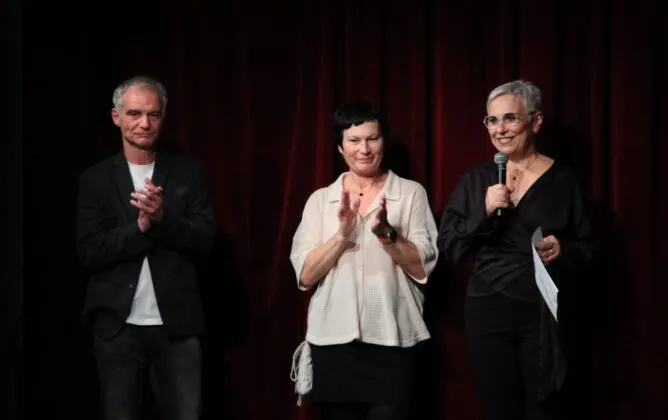 Pomáháme a podporujeme - Magic Hill - Škola, kde rosteme spolu.