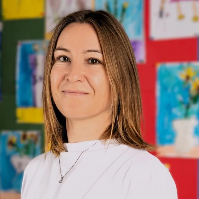 Náš tým - Magic Hill - Škola, kde rosteme spolu.