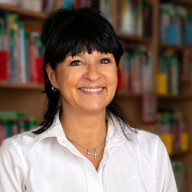 Náš tým - Magic Hill - Škola, kde rosteme spolu.