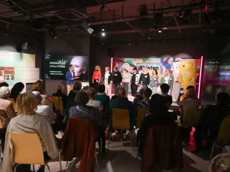 Pomoc seniorům - Magic Hill - Škola, kde rosteme spolu.