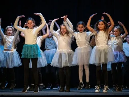 Vánoční koncerty - Magic Hill - Škola, kde rosteme spolu.