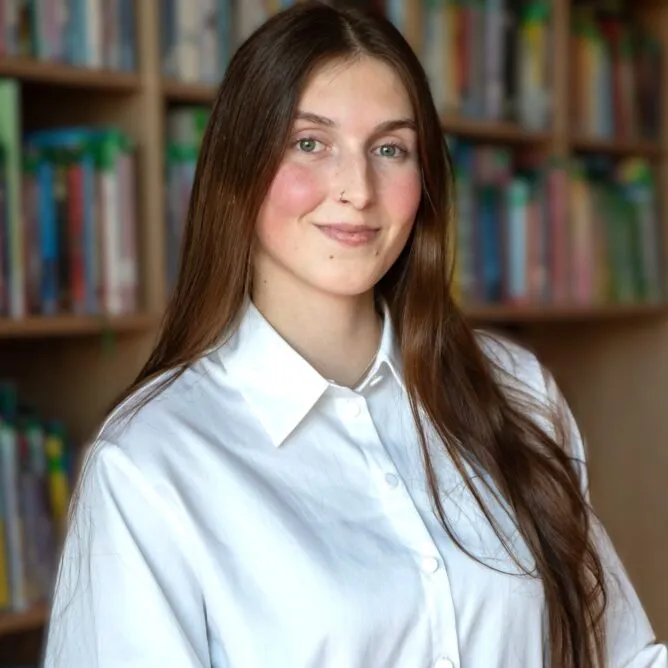 Our team - Magic Hill - Škola, kde rosteme spolu.