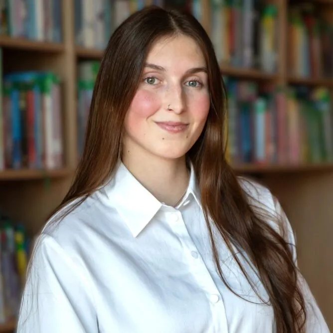 Náš tým - Magic Hill - Škola, kde rosteme spolu.