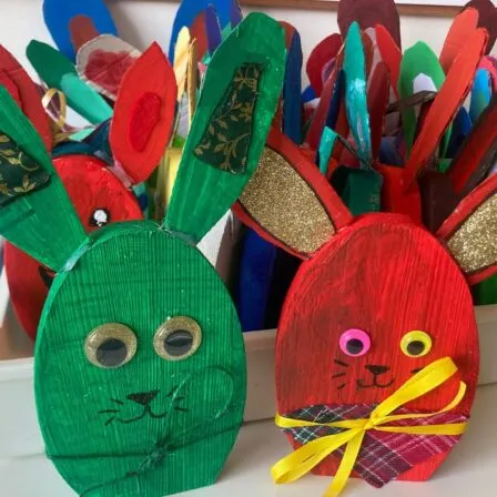 Výtvarné práce - Magic Hill - Škola, kde rosteme spolu.